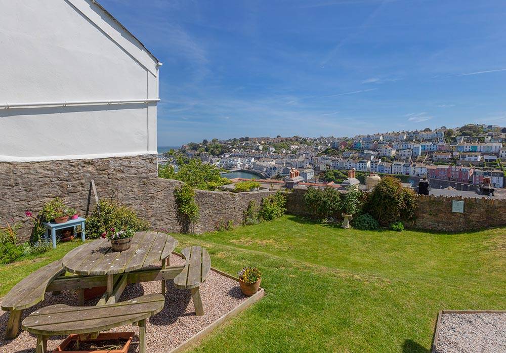 Bed And Breakfast Brixham: Beacon House, It Starts With The View