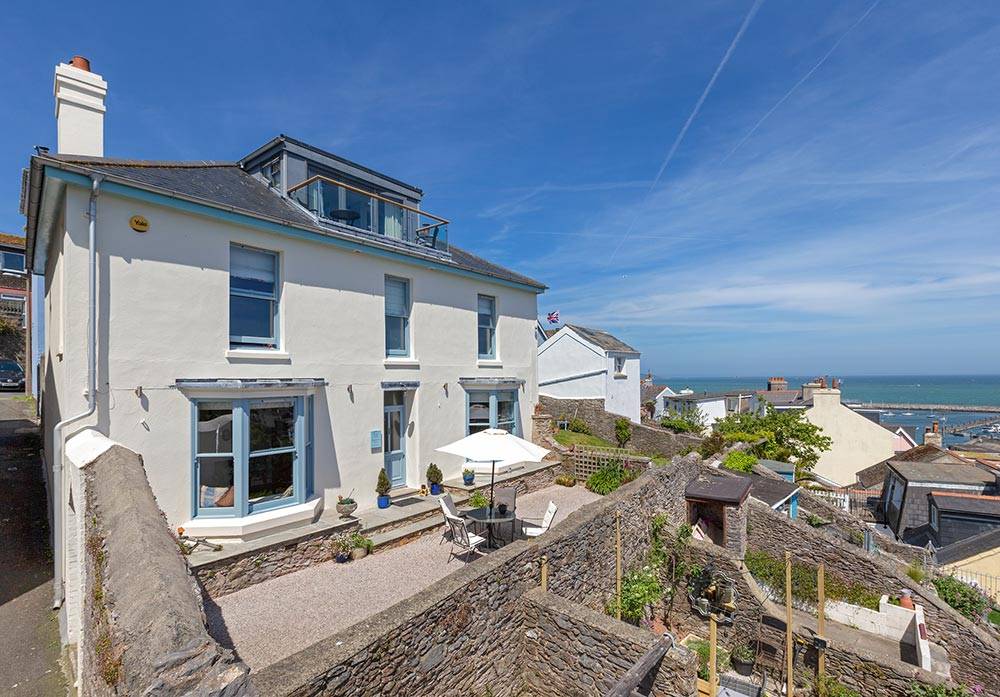 Bed And Breakfast Brixham: Beacon House, It Starts With The View